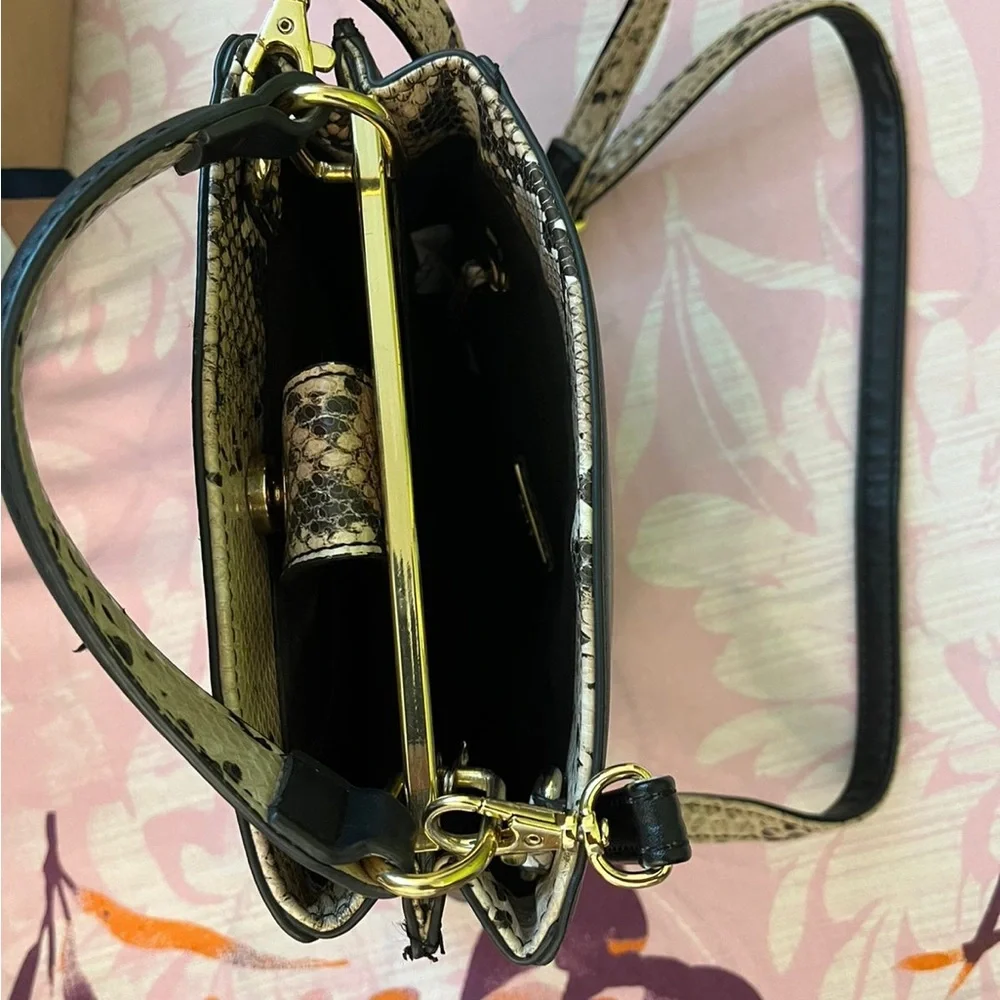 SOLD- Lightly used Aldo bag, mini size - Picture 4 of 5